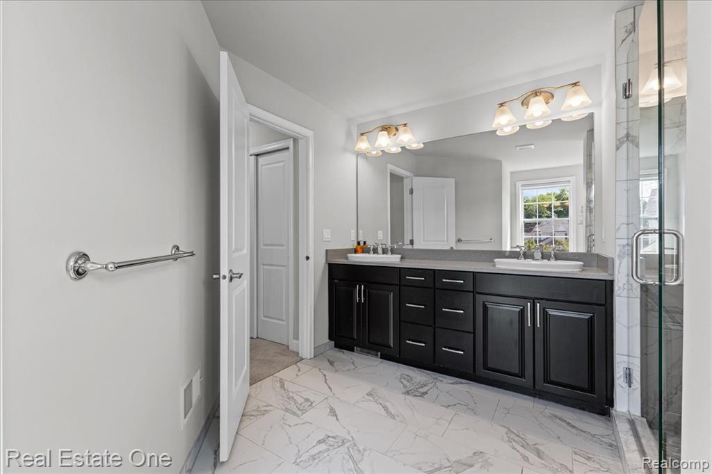 42829 Cardinal Way, Novi, MI — Photo 32
