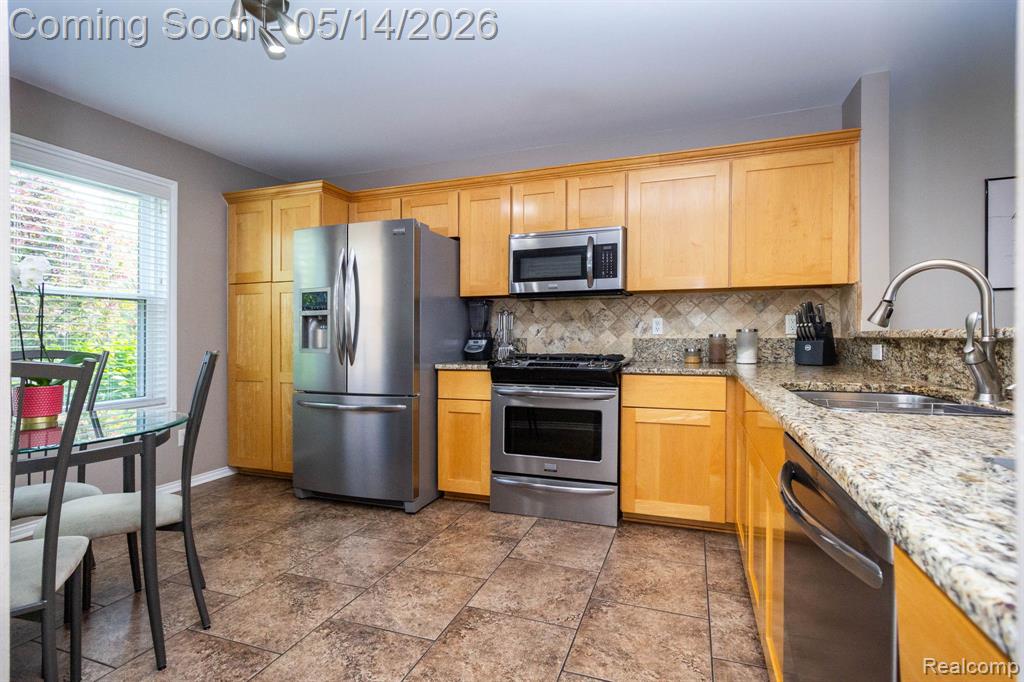 20725 Kenmare Drive, Macomb, MI 48044 — Photo 14