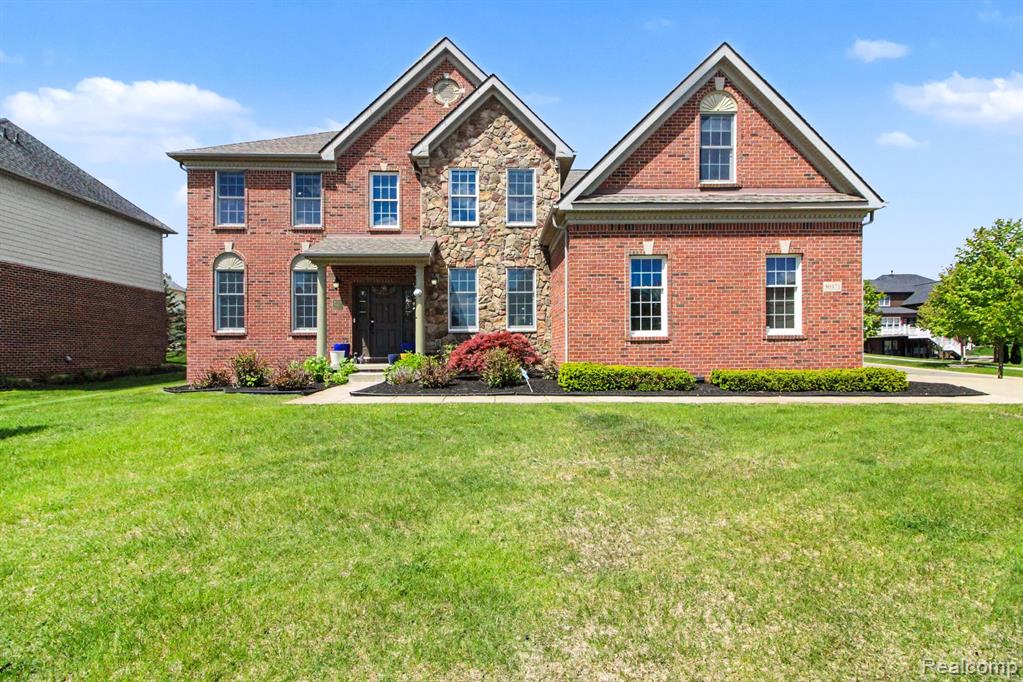 50371 LANGLEY Drive, Novi, MI