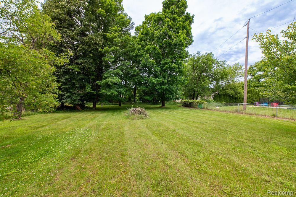 335 N CHURCH Street, Ortonville, MI 48462 — Photo 40