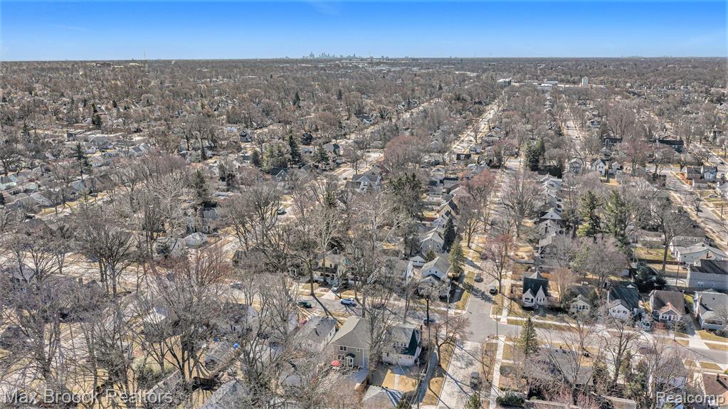 907 E 6TH Street, Royal Oak, MI 48067 — Photo 39