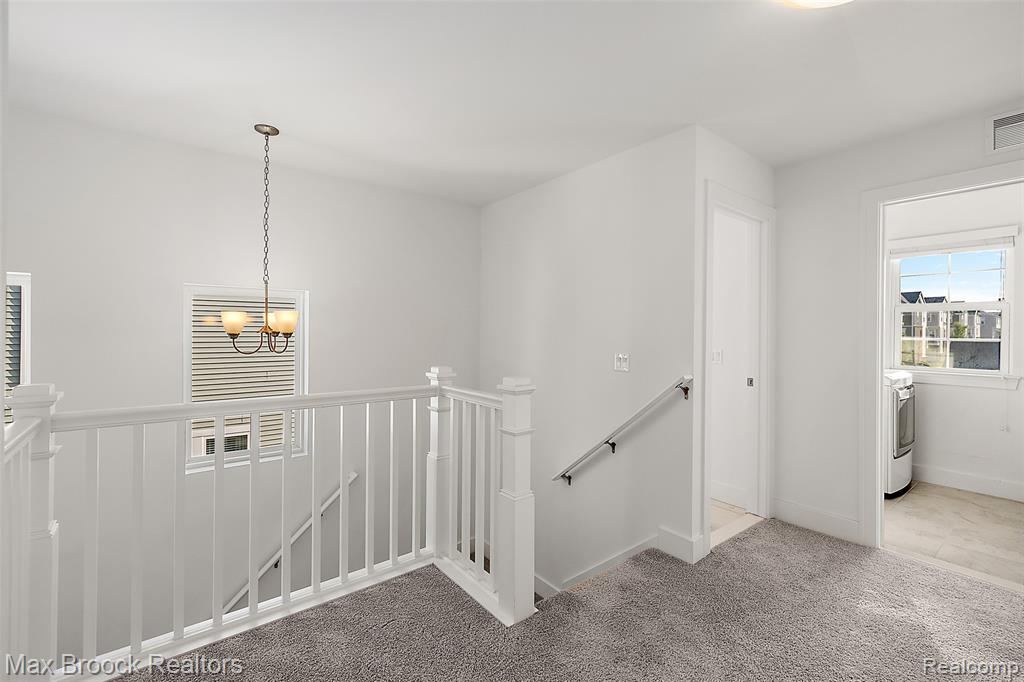 4260 Kent Road, Royal Oak, MI 48073 — Photo 23