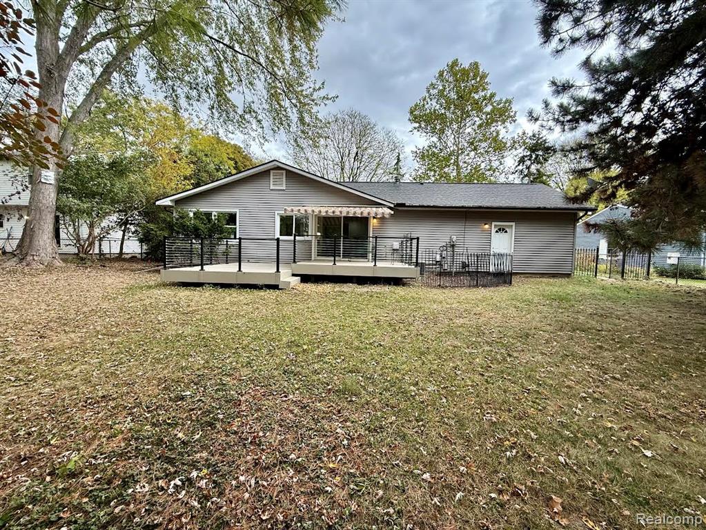 4973 Danbury Drive, Troy, MI 48085 — Photo 5