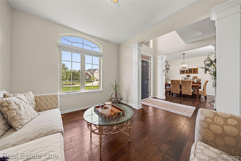 5778 Strawberry Circle, Commerce Twp, MI 48382 — Photo 8