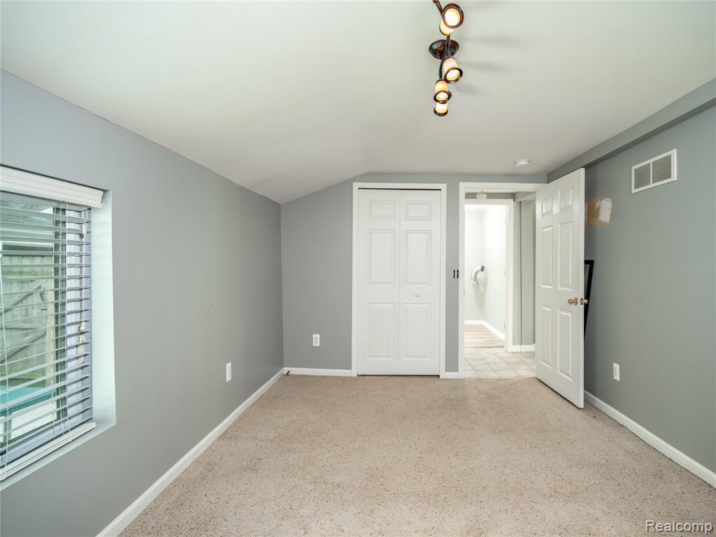 834 Union Street, Port Huron, MI 48060 — Photo 13