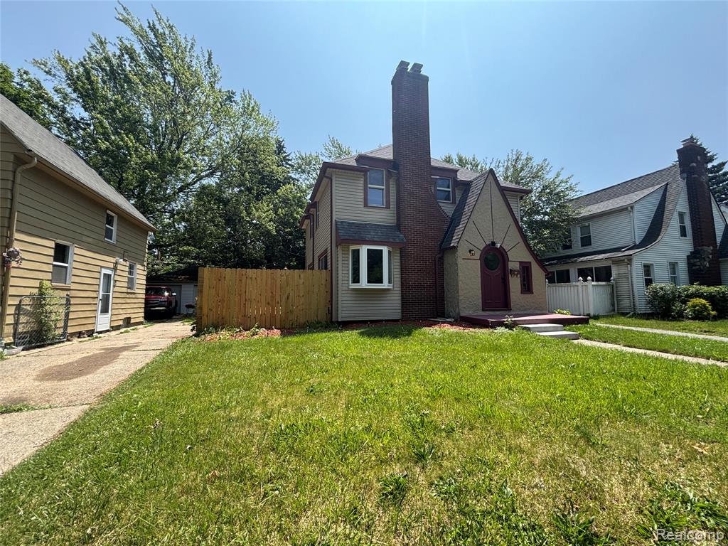 910 Spence Street, Pontiac, MI 48340 — Photo 2