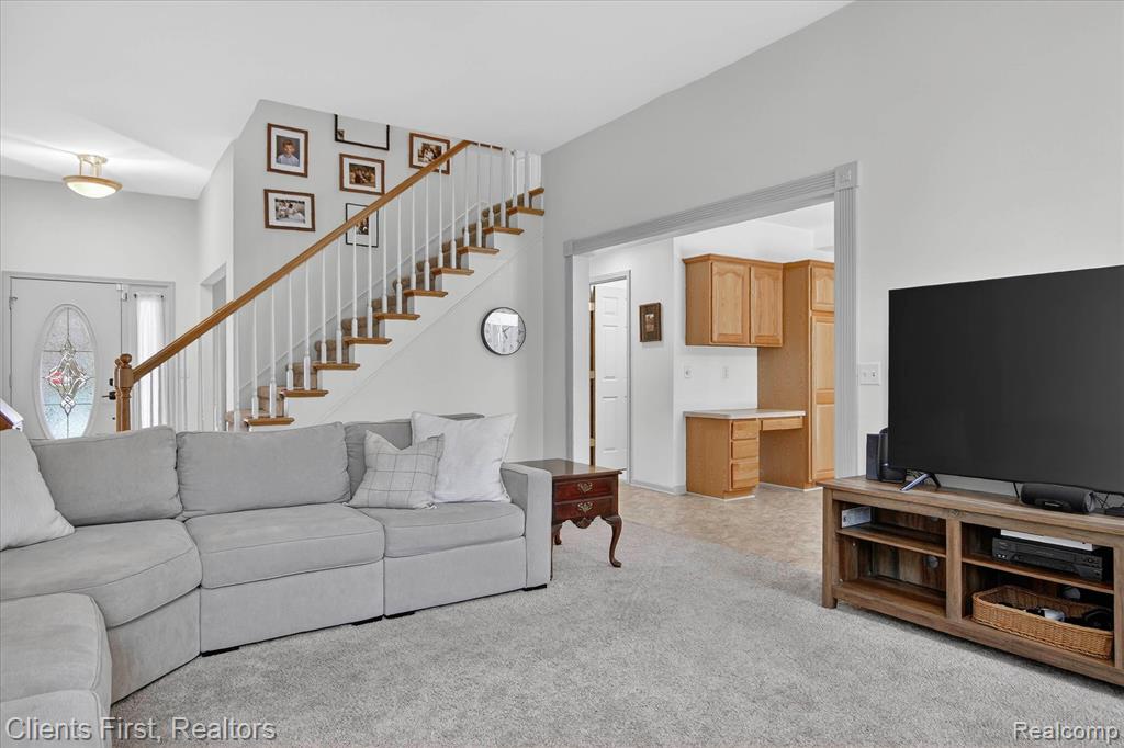 5150 Edward James Drive, Howell, MI 48843 — Photo 8