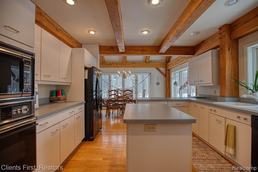 5400 RICHARDSON Road, Howell, MI 48843 — Photo 30
