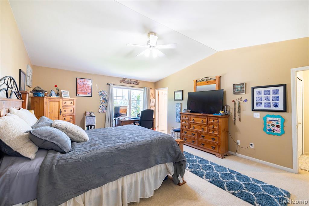 52657 Huntley Avenue, New Baltimore, MI 48047 — Photo 24