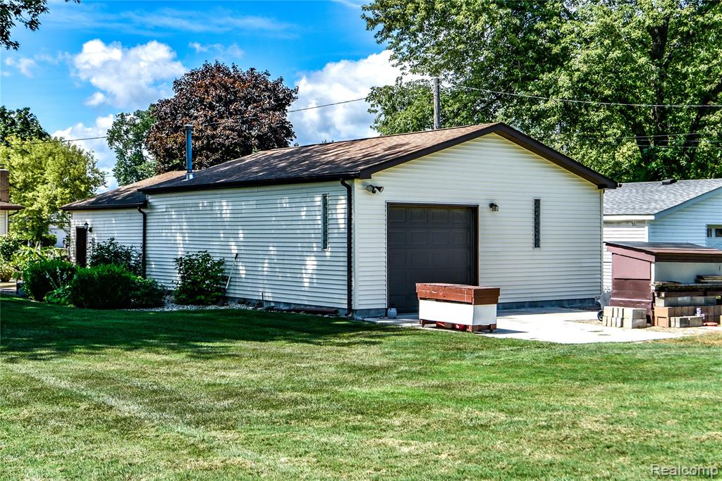 47940 Mallard Drive, Chesterfield, MI 48047 — Photo 81