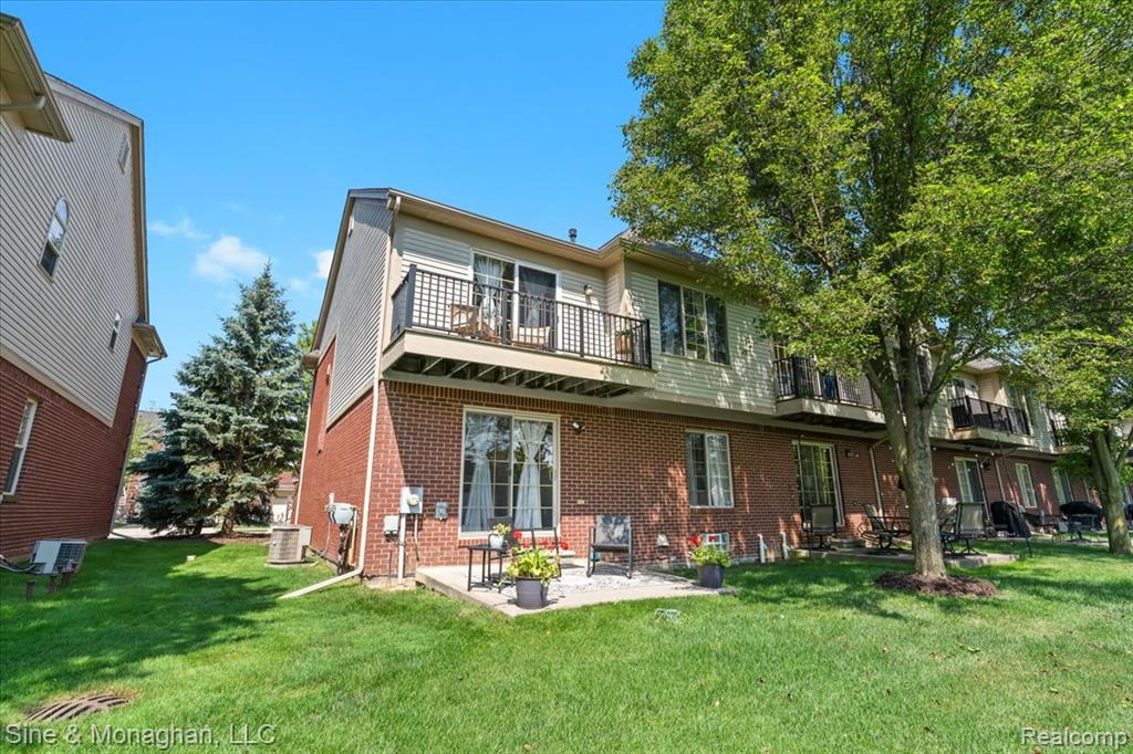 45906 Dutton Drive, Macomb, MI 48044 — Photo 28