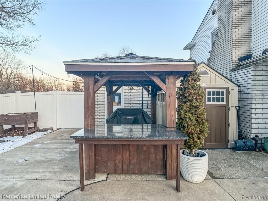 26028 Blossom Lane, Grosse Ile, MI 48138 — Photo 54