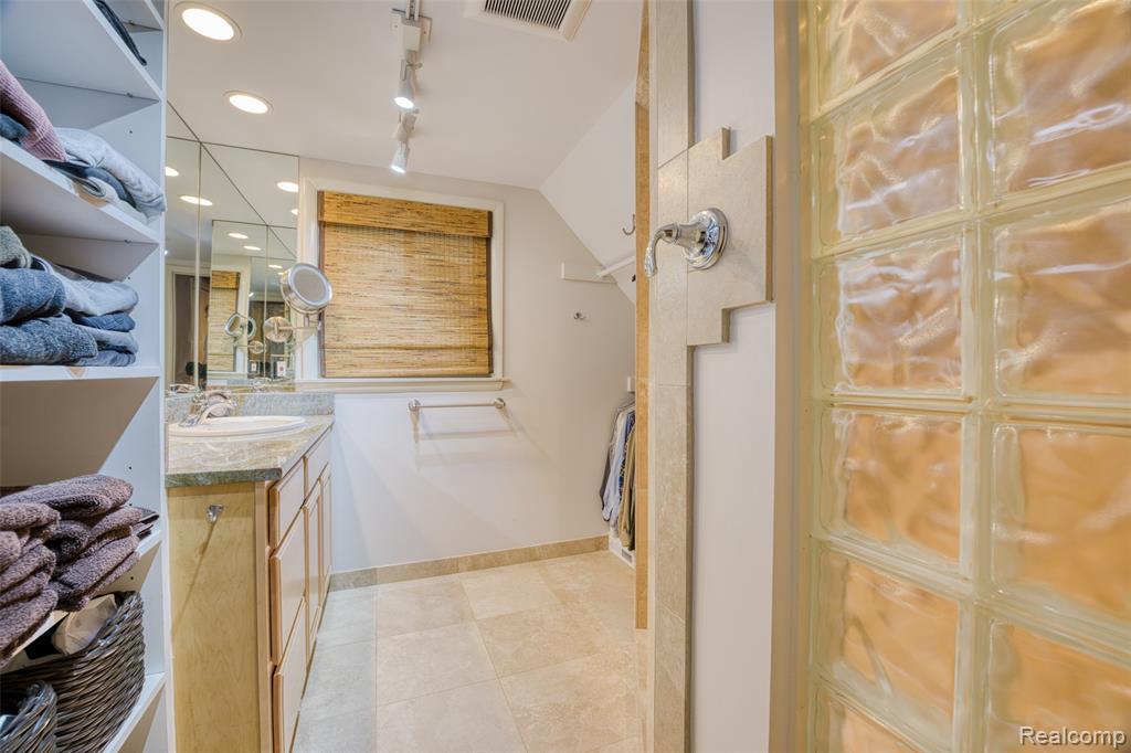 5940 Silver Birch Road, Ortonville, MI 48462 — Photo 19
