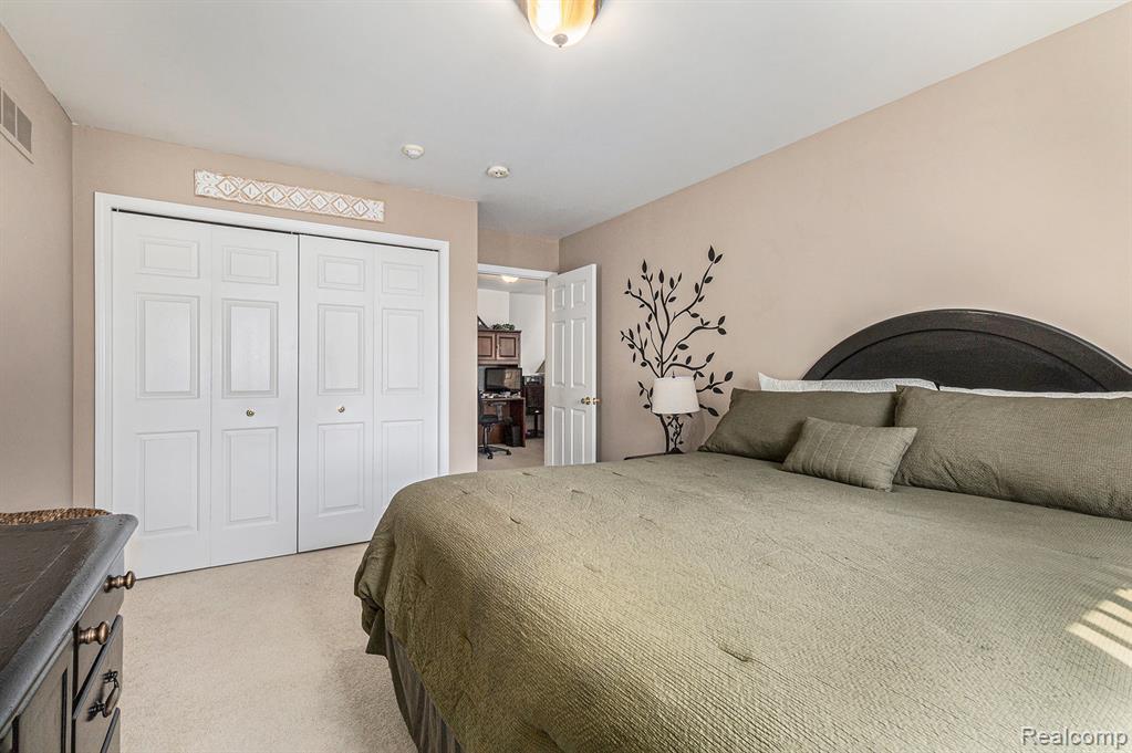 4261 Forest Bridge Drive, Canton, MI 48188 — Photo 19