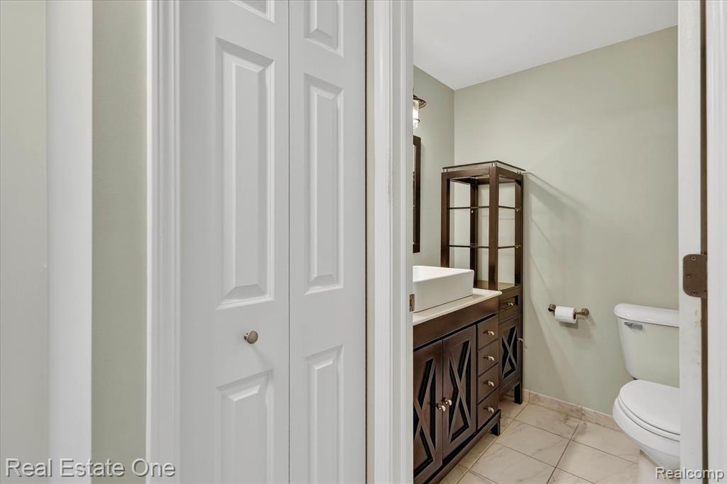 874 N Main Street, Milford, MI 48381 — Photo 34