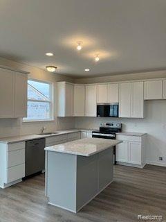 6190 Parker Drive, Linden, MI 48451 — Photo 2