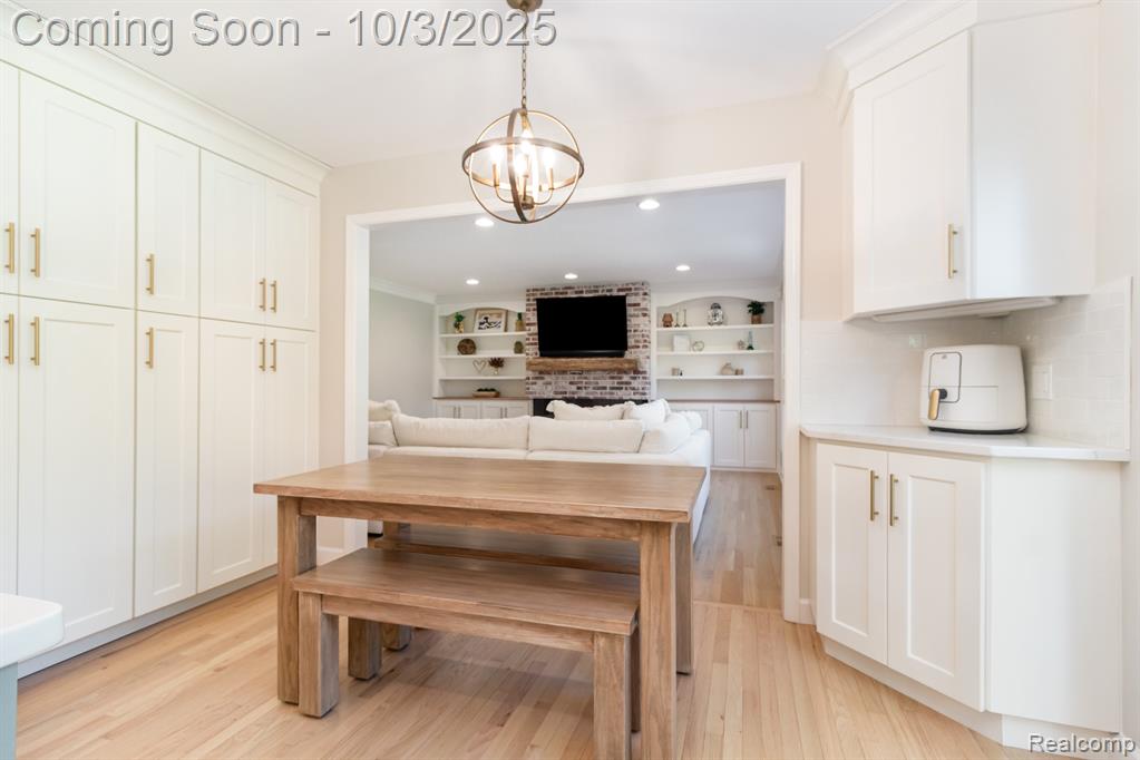 48434 Hill Top Drive E, Plymouth, MI 48170 — Photo 15