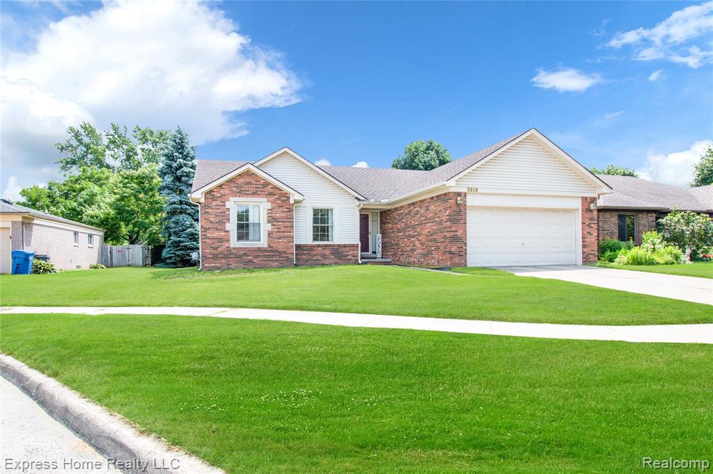 5010 Kelly Drive, Warren, MI 48092 — Photo 2