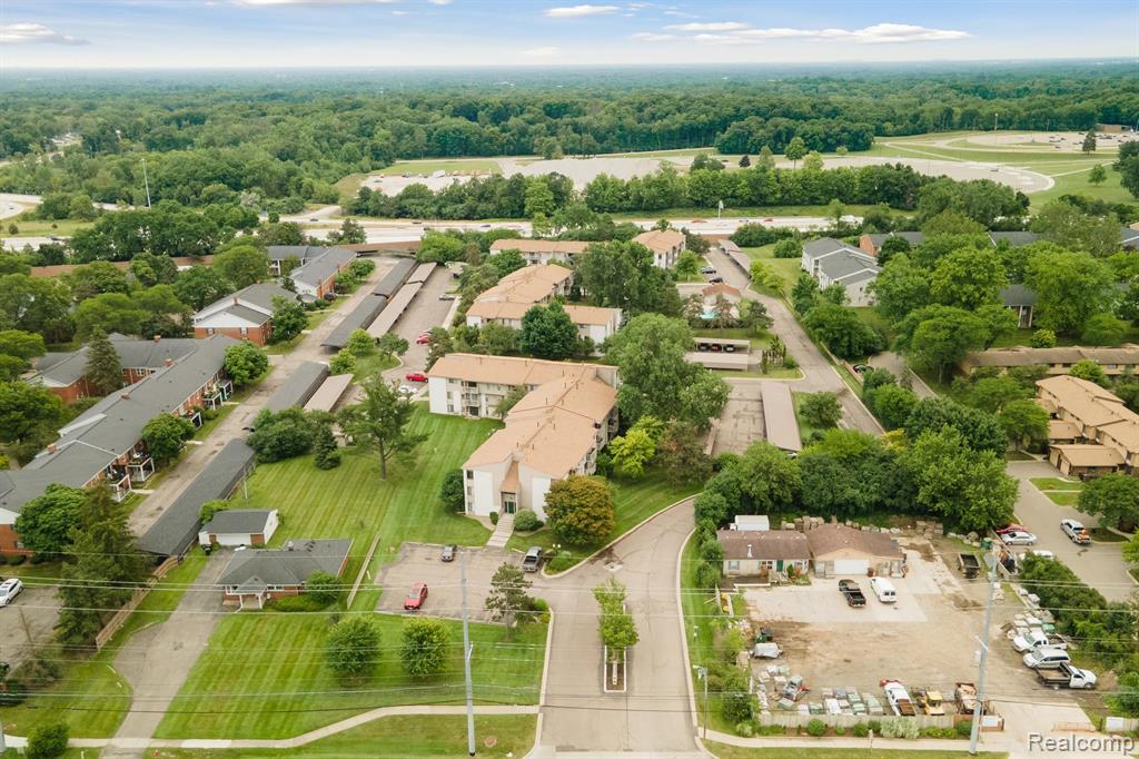 32013 W 12 MILE Road, 306, Farmington Hills, MI 48334 — Photo 45