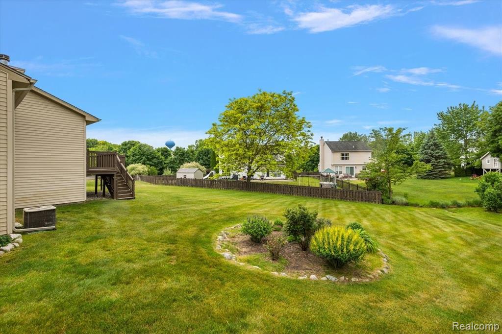 437 Cherry Hills Court, Oxford, MI 48371 — Photo 6