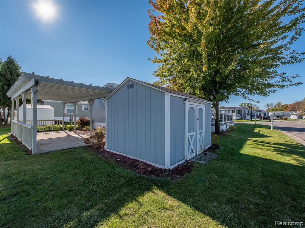 131 KIMBERLY Lane, Dundee, MI 48131 — Photo 24