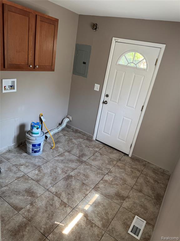 8220 Lozier Avenue, Warren, MI 48089 — Photo 16