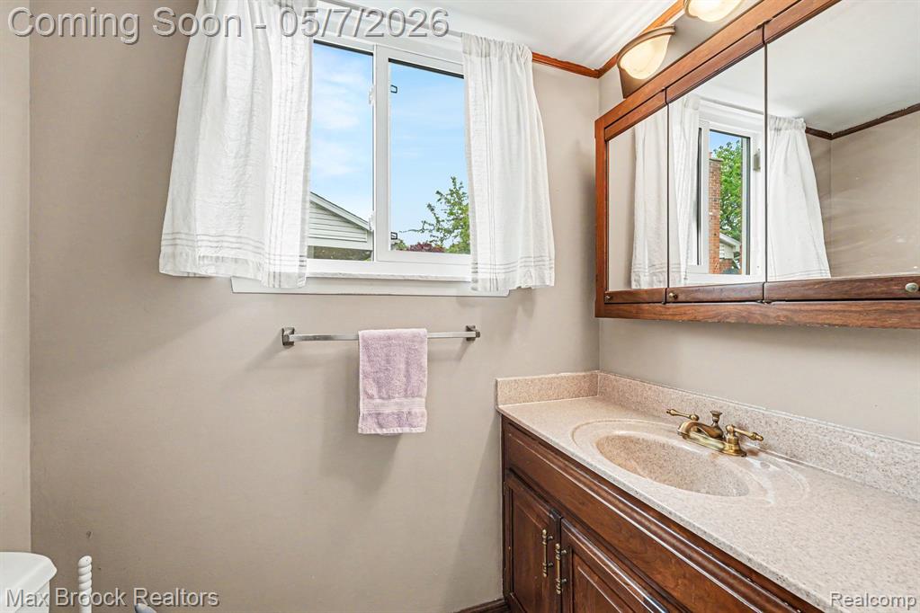 9642 Sharon Street, Taylor, MI 48180 — Photo 10