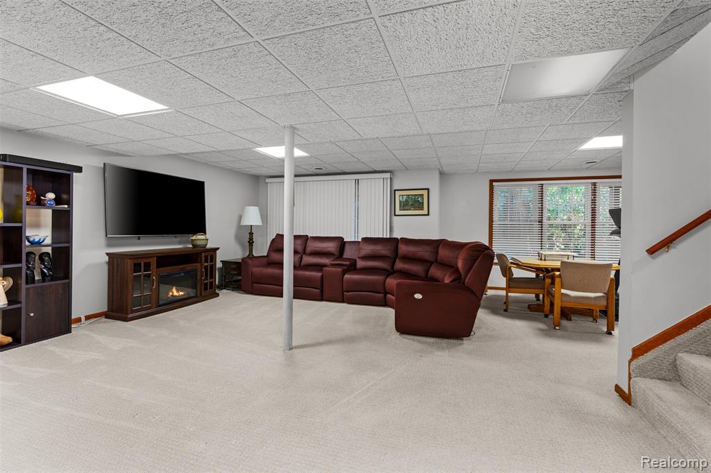 6859 Tangle Wood, Waterford, MI 48327 — Photo 28