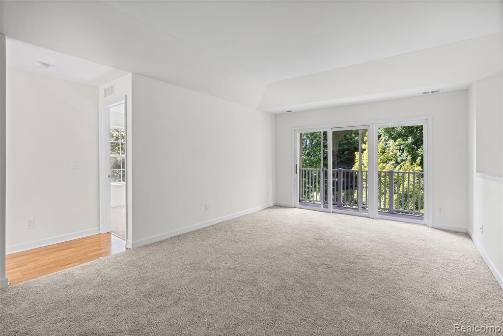 4163 Hampton Ridge Boulevard, Howell, MI 48843 — Photo 8