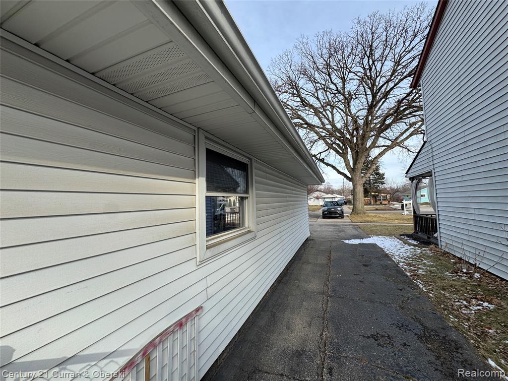 8018 Monroe Boulevard, Taylor, MI 48180 — Photo 7
