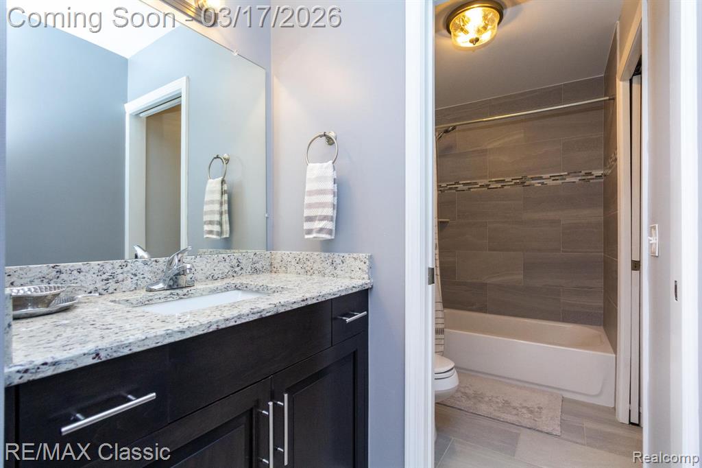 53871 Jewell Road, Shelby Twp, MI 48315 — Photo 38