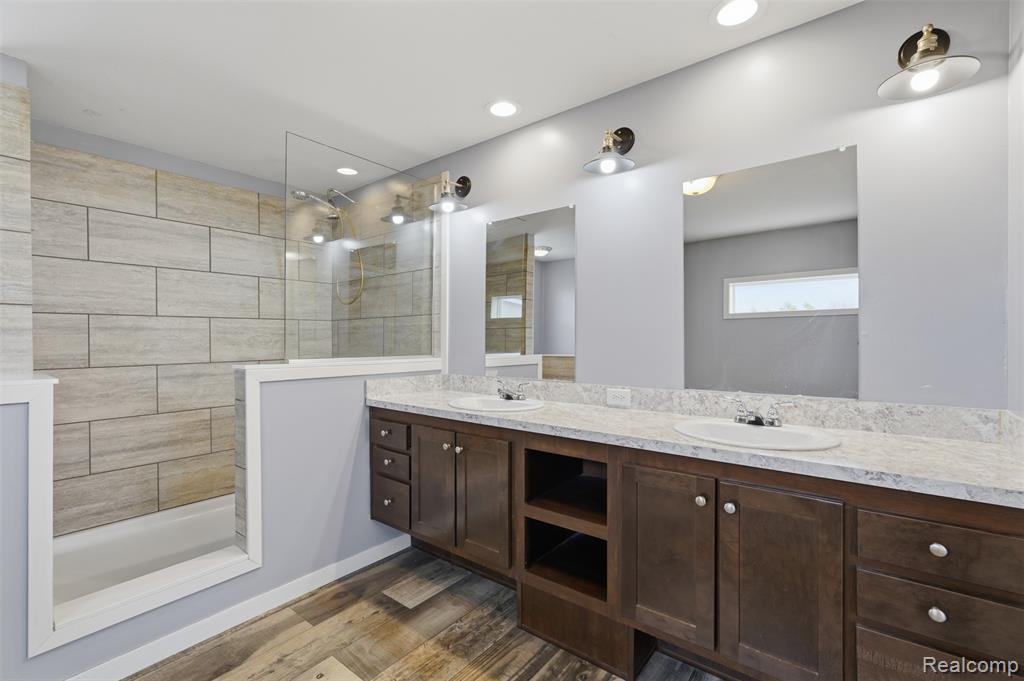 9725 Aspen Lane, Ypsilanti, MI 48198 — Photo 18