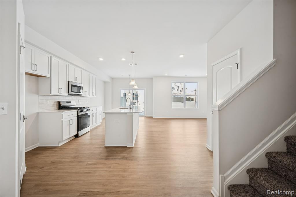 1904 Salt Springs Drive, Saline, MI 48176 — Photo 12