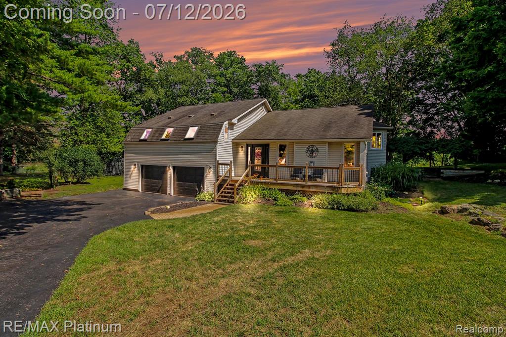 6317 Kevin Drive, Brighton, MI 48116 — Photo 2