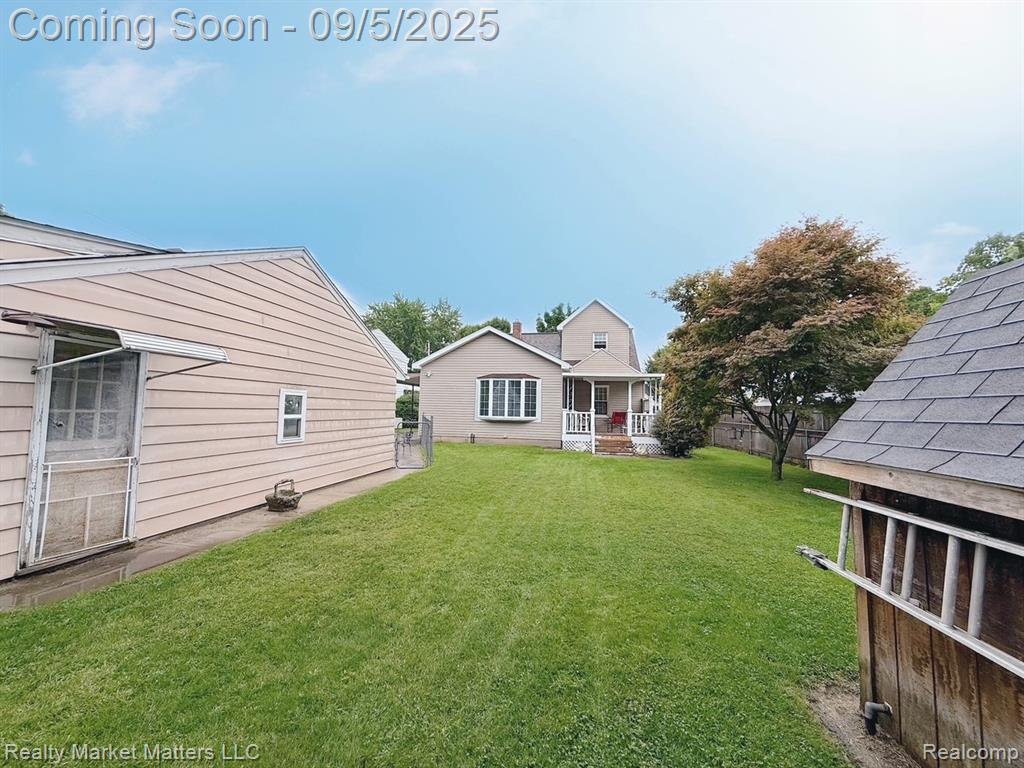418 Chalmers Street, Flint, MI 48503 — Photo 23