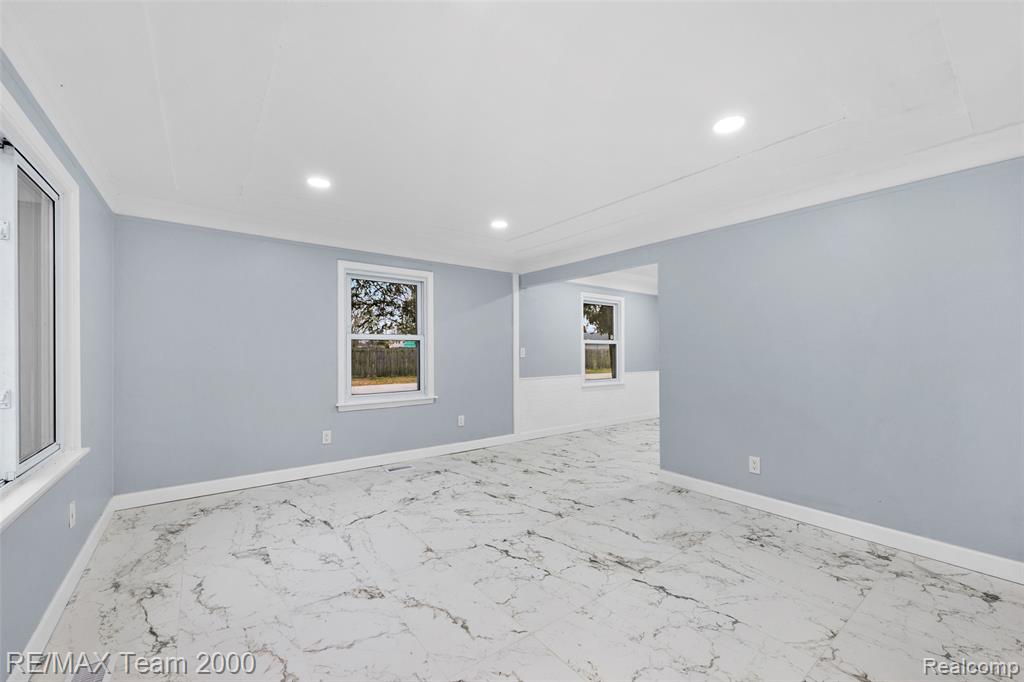 33101 Donnelly Street, Garden City, MI — Photo 8