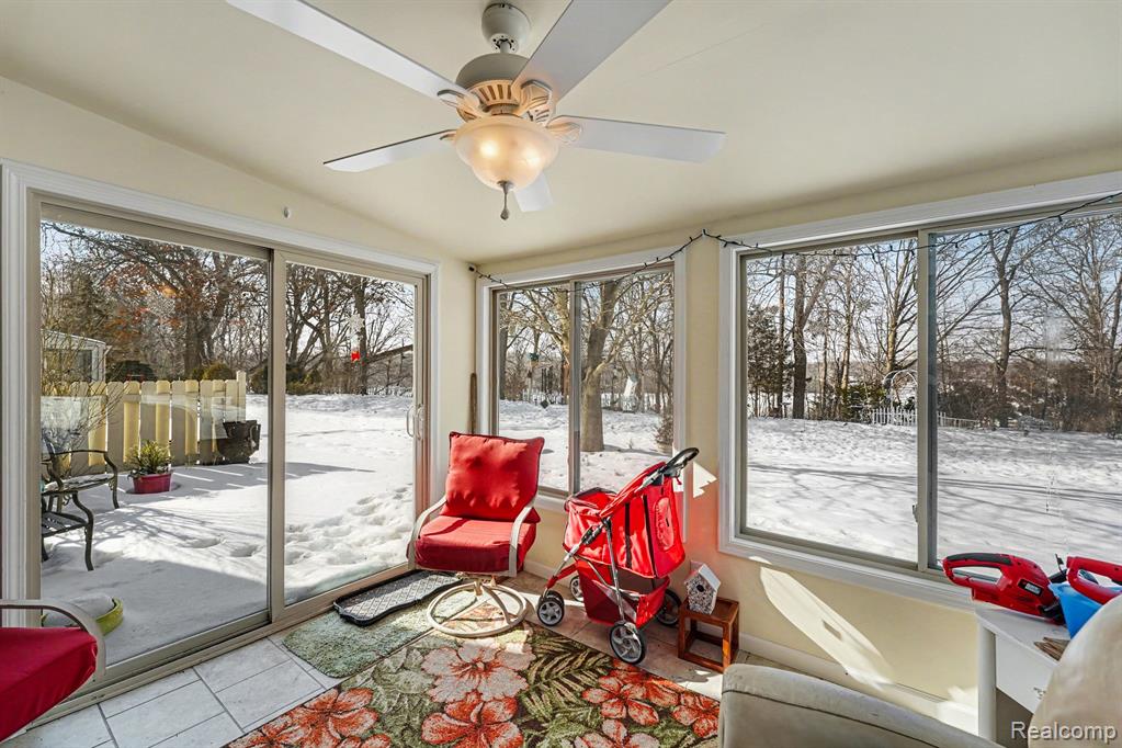 11869 Shenandoah Drive, 4, South Lyon, MI 48178 — Photo 18