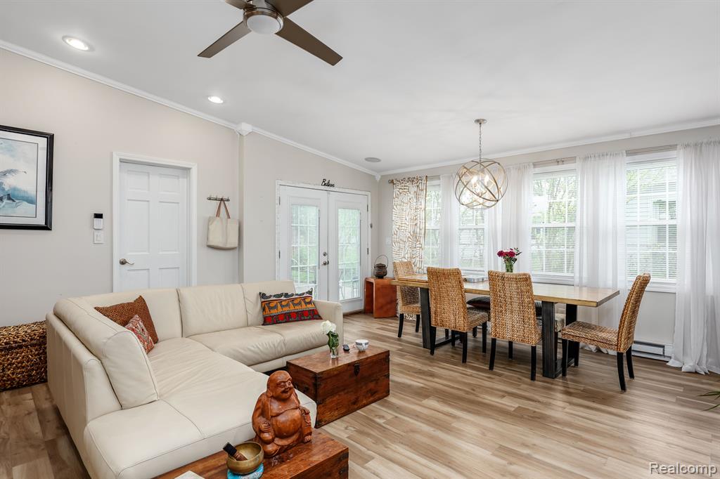 626 E Windemere Avenue, Royal Oak, MI 48073 — Photo 3