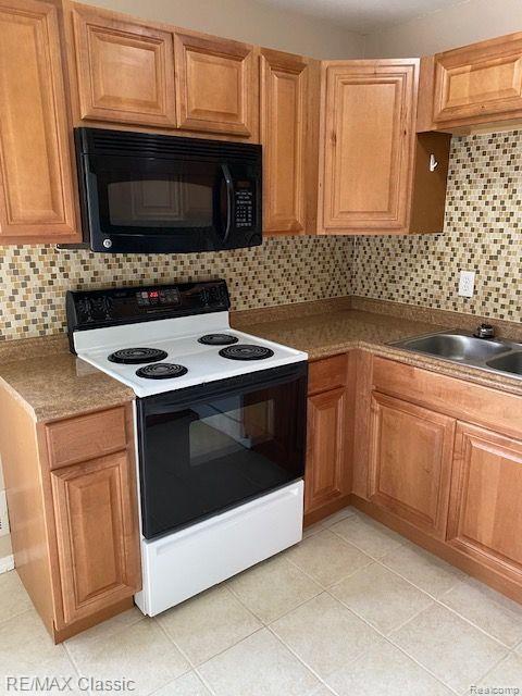 4030 W 13 MILE, E-3 Road, E3, Royal Oak, MI 48073 — Photo 4