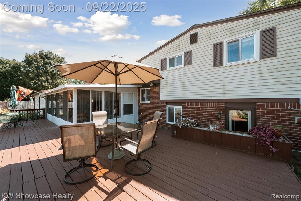 8700 Ringwood Drive, Commerce Twp, MI 48382 — Photo 33