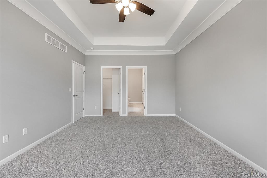 5232 Farmridge Lane, Grand Blanc, MI 48439 — Photo 15