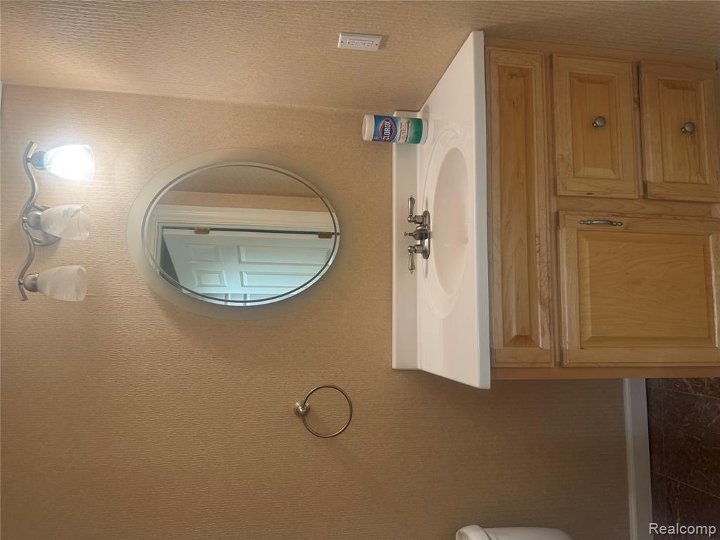 5245 Riverwalk Trail, Commerce Twp, MI 48382 — Photo 47
