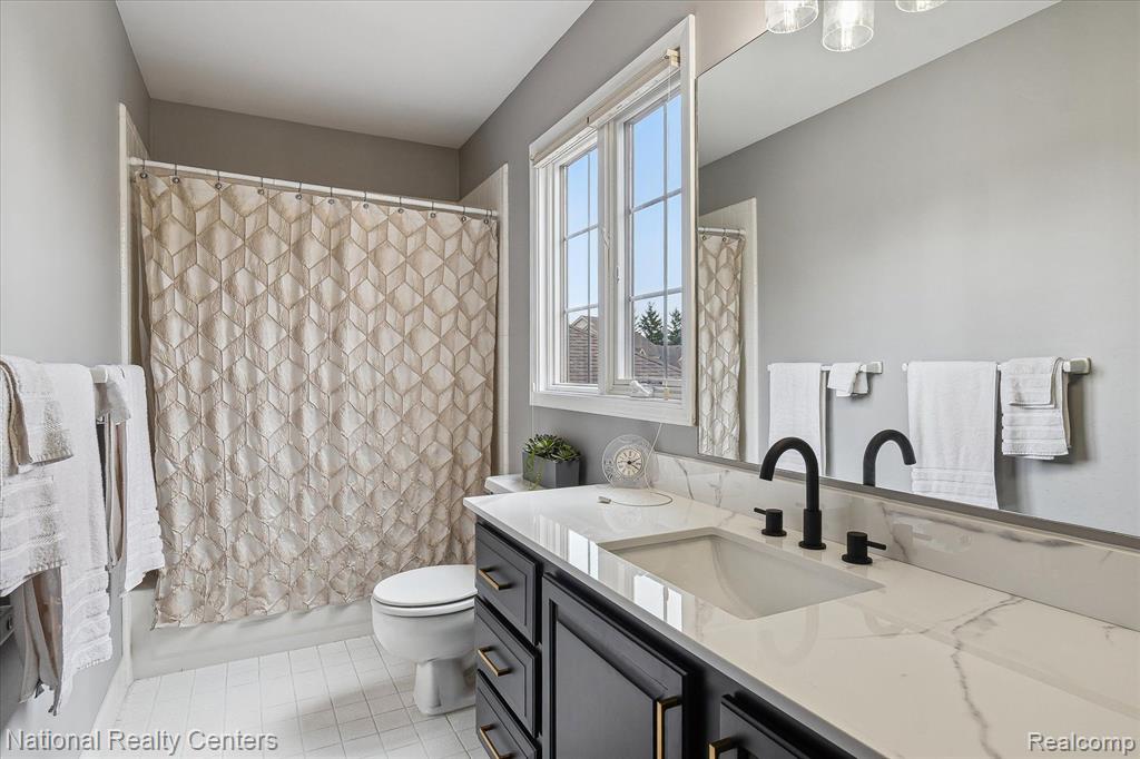 47704 BLUE HERON Drive S, Northville, MI — Photo 26