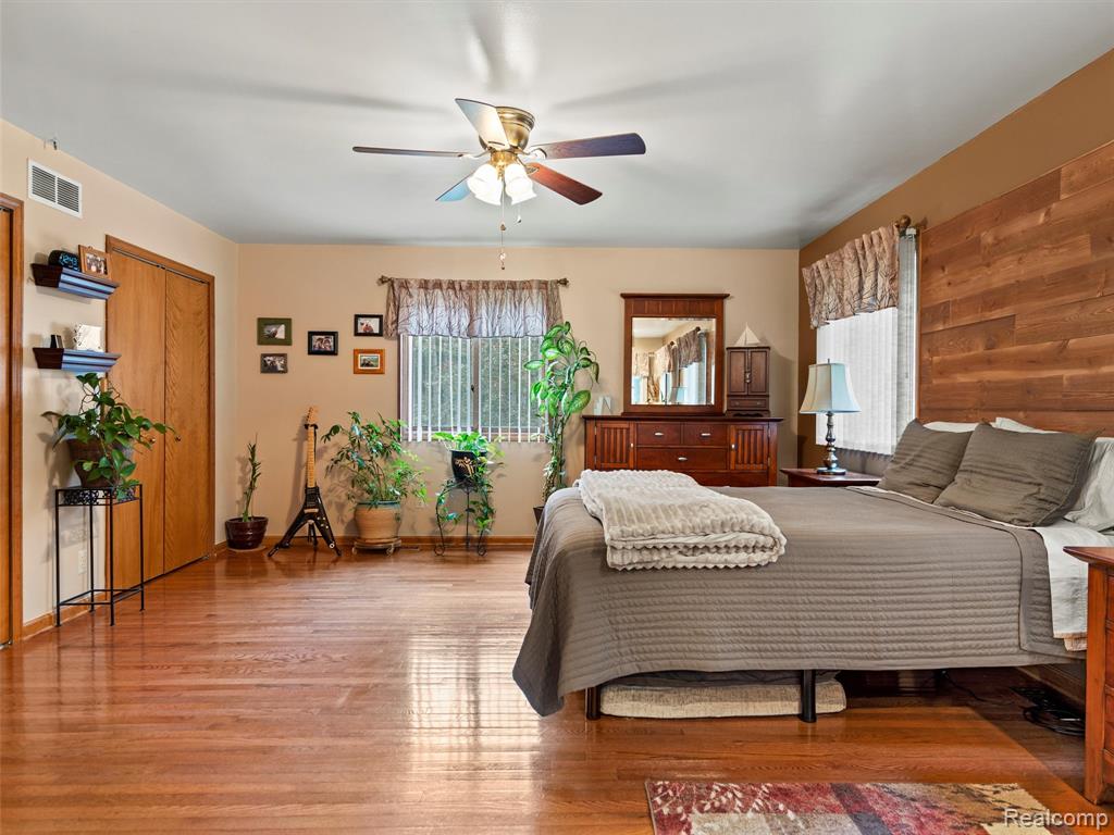 370 Wolfe Road, Ortonville, MI 48462 — Photo 45