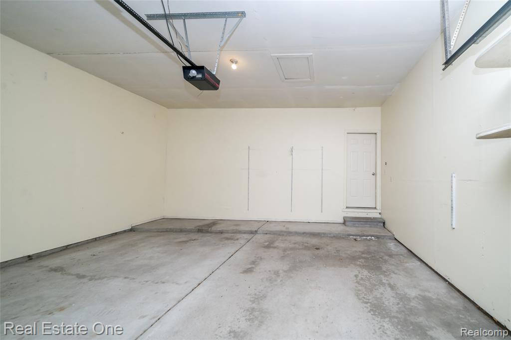 41474 Cornell Drive, Novi, MI 48377 — Photo 29