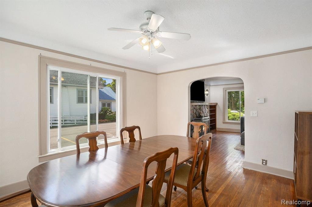 110 LAKE Street, Holly, MI 48442 — Photo 7