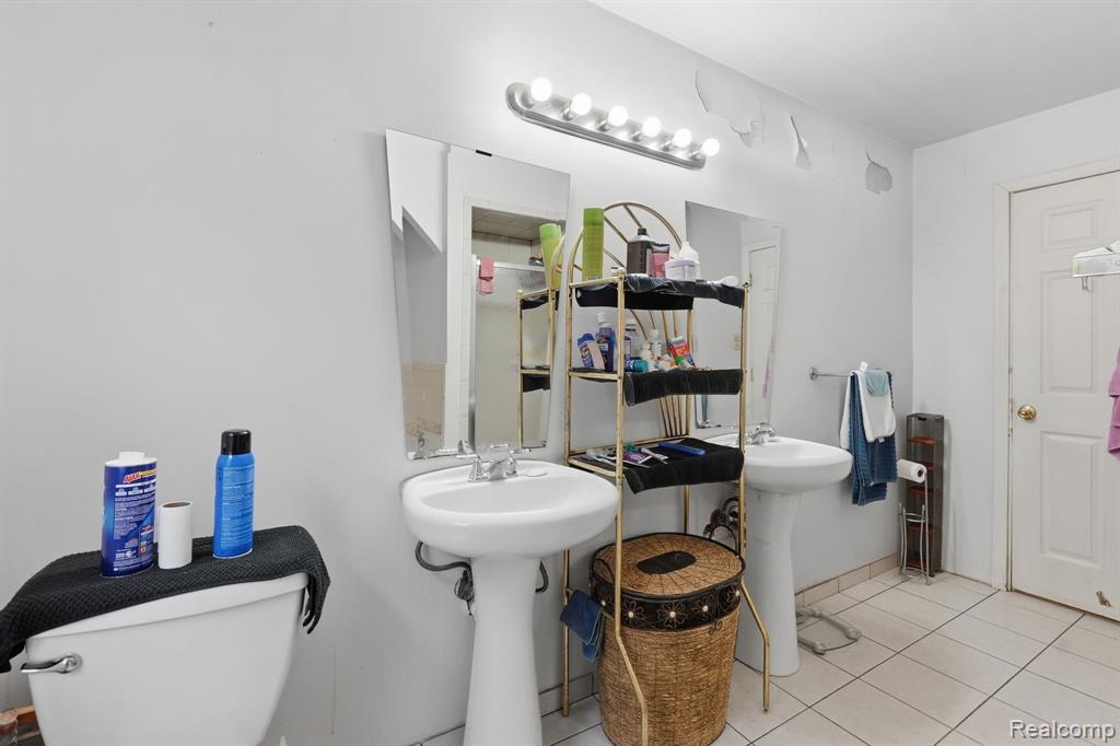5566 W Outer Drive, Detroit, MI 48235 — Photo 18