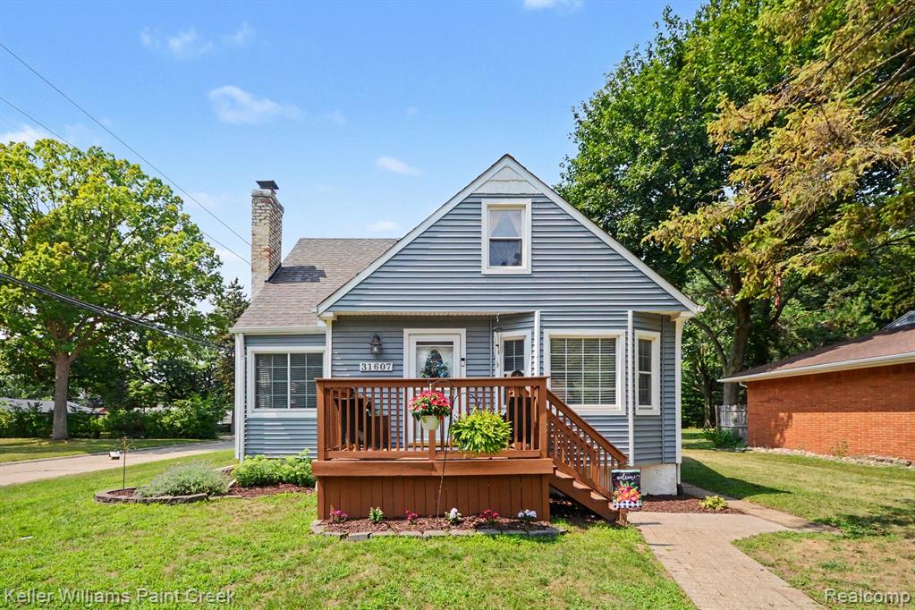 31607 Lexington Heights, Warren, MI 48092