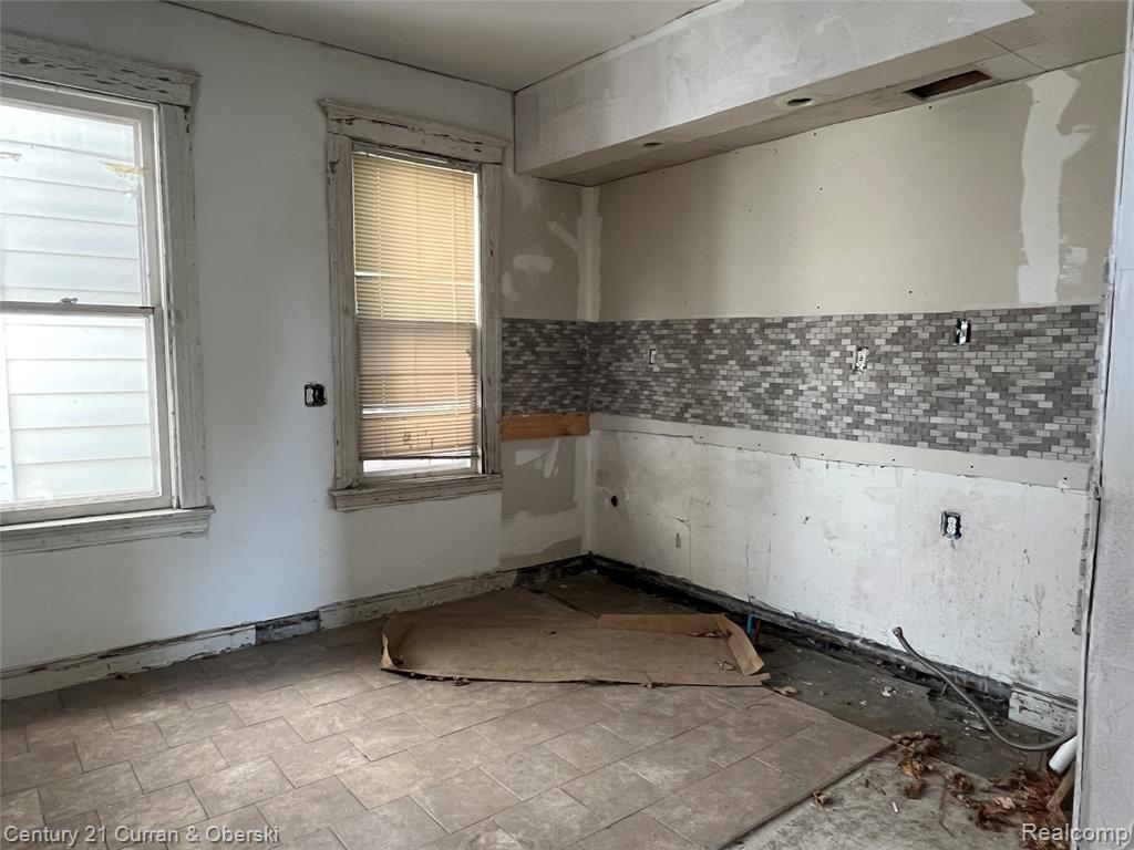 3152 Garfield Street, Detroit, MI 48207 — Photo 30