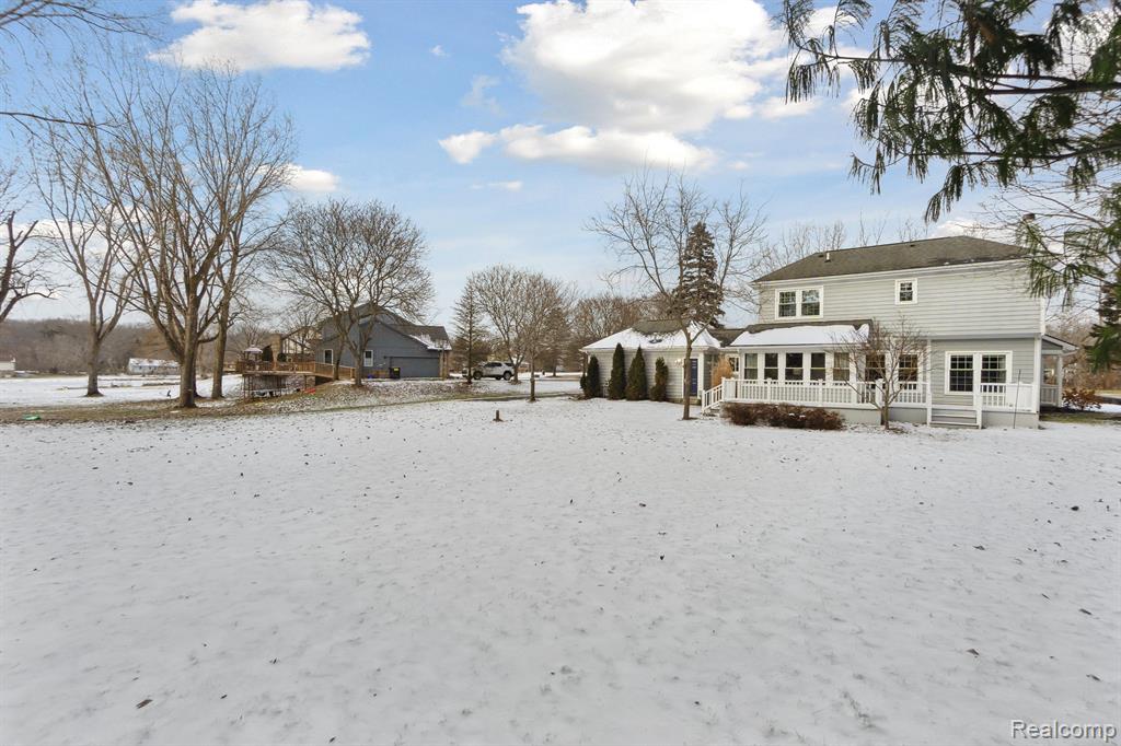 2086 CUMBERLAND Drive, Brighton, MI 48114 — Photo 45